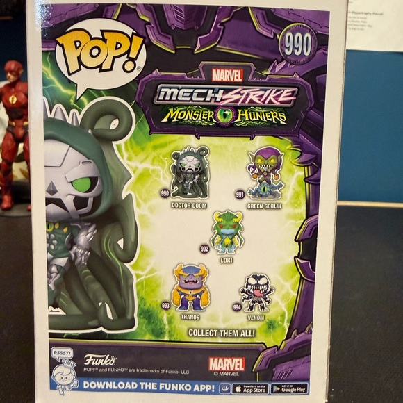 Funko Marvel Mech Strike Doctor Doom Figure - Green and Silver - Picture 2 of 2